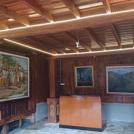 Bujak Permai Villa Matahari Lombok Ntb Praya Exterior foto