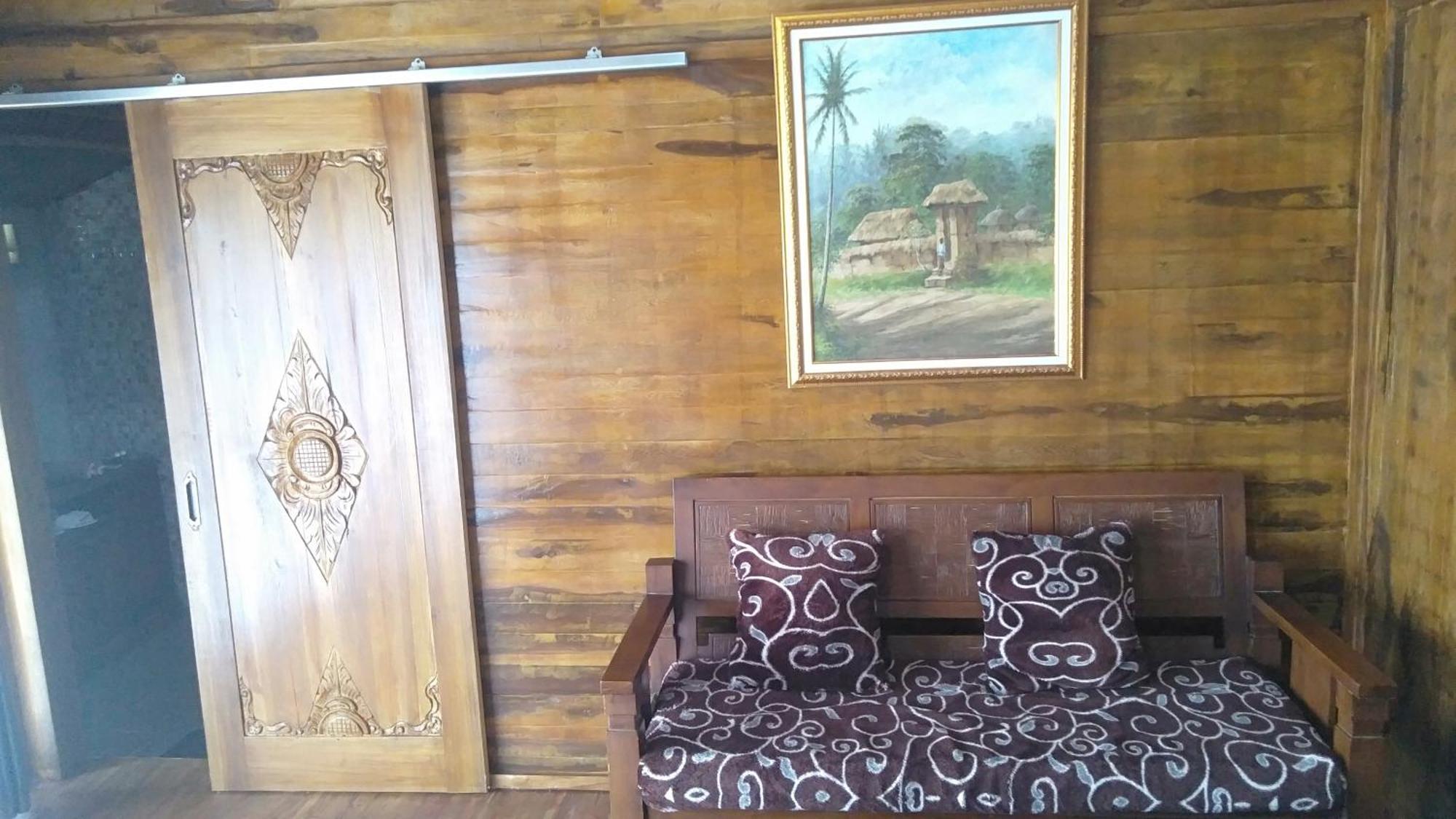 Bujak Permai Villa Matahari Lombok Ntb Praya Exterior foto